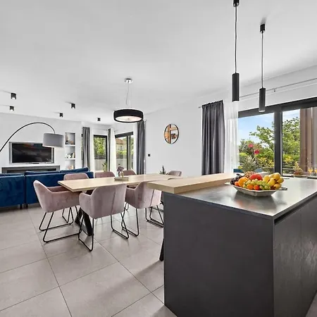 Kali By Istrialux Villa *